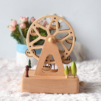 Boîte à musique en bois de hêtre naturel en forme de grande roue avec des cabines, mesurant 17,3 cm.